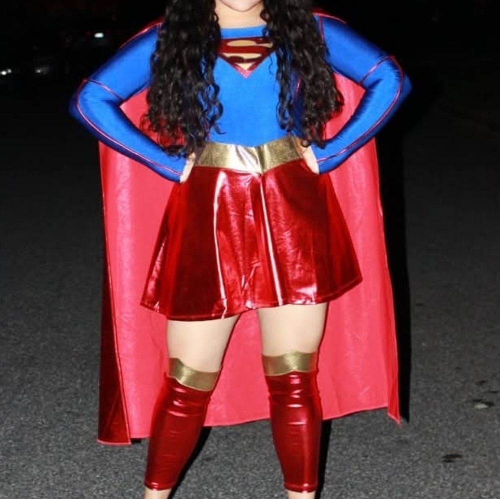 Wonder Woman Suerhero  Costume - Blue and Red Brand New With Out Tags